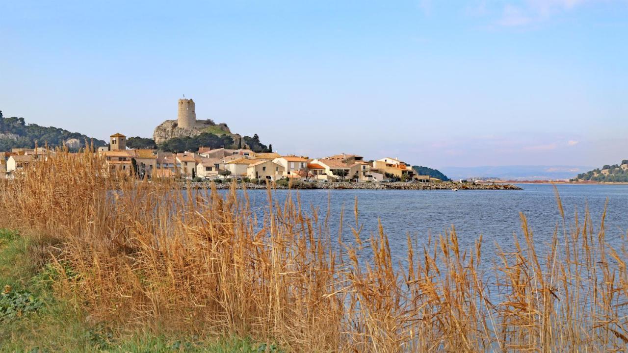 Вилла La Maison Des Remparts Муссан Экстерьер фото